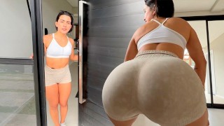 I Danced for MyDelivery Guy as a Tip: Watch Him Struggle to Stay Professional!