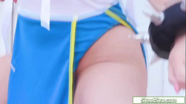Chun Li cosplayer moans loudly while getting her tight ass pounded