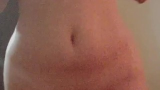 Hot Moroccan Girl Shows Her Body To Her Boyfriend Traveling Abroad
