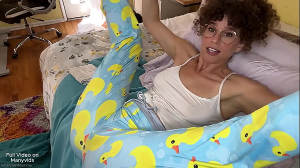 Mature Step Mom Butt Sex Vlog Reveals Intense Deep Sensual Anal Desire