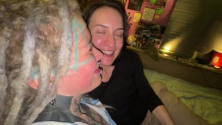 Wild Amateur Orgy at Home: MissFloraBerlin and Her Slutty Friends Go Crazy Pussyfucking