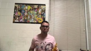 SURPRISE! Here’s a Massive Blowjob She Never Expected (Caught on Camera)
